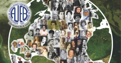 Mulheres Extraordinárias – O resgate histórico de legado, pela palavra escrita